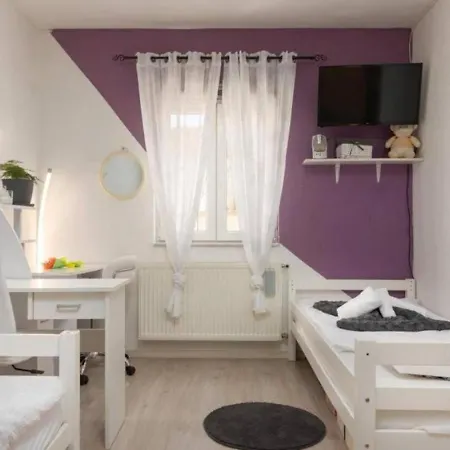 Casa Sara And Sasha Near Motovun With Private Pool - Pet Friendly Truffle Paradise Oprtalj