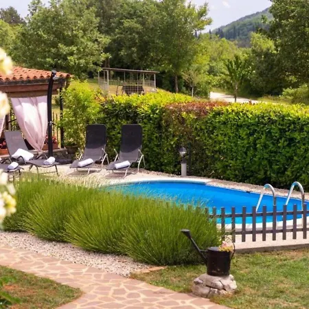 Casa Sara And Sasha Near Motovun With Private Pool - Pet Friendly Truffle Paradise *
