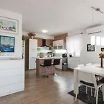 ヴィラ Casa Sara And Sasha Near Motovun With Private Pool - Pet Friendly Truffle Paradise