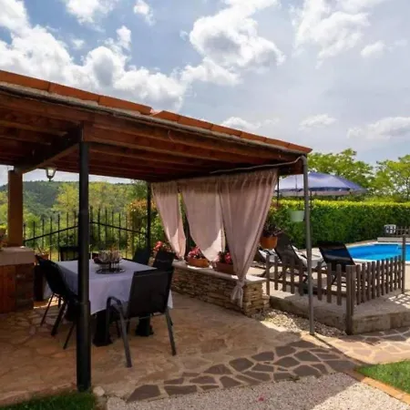ヴィラ Casa Sara And Sasha Near Motovun With Private Pool - Pet Friendly Truffle Paradise Oprtalj