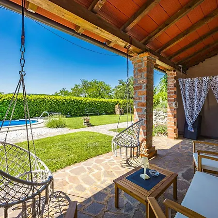Casa Sara And Sasha Near Motovun With Private Pool - Pet Friendly Truffle Paradise 别墅 Oprtalj