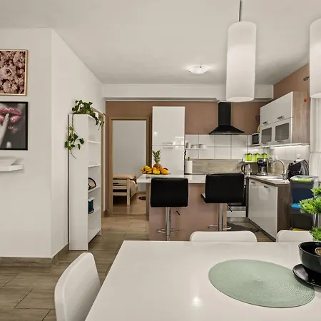 Casa Sara And Sasha Near Motovun With Private Pool - Pet Friendly Truffle Paradise