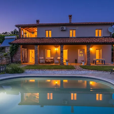 Casa Sara And Sasha Near Motovun With Private Pool - Pet Friendly Truffle Paradise * Oprtalj