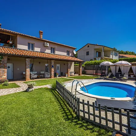 别墅 Casa Sara And Sasha Near Motovun With Private Pool - Pet Friendly Truffle Paradise *